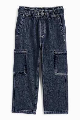 Loose fit jeans