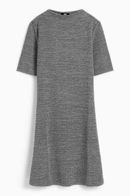 Vestito in maglia - a coste