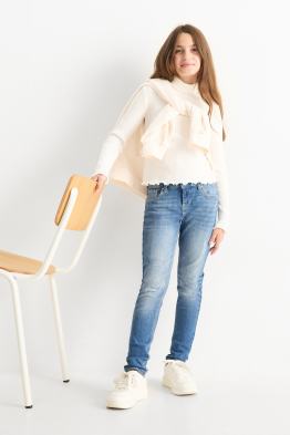 Skinny jeans