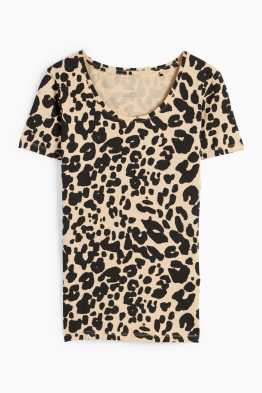 Basic-T-Shirt - Leo-Print