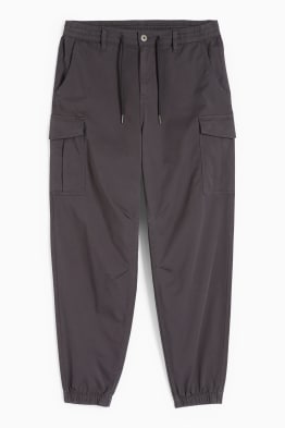 Pantaloni cargo