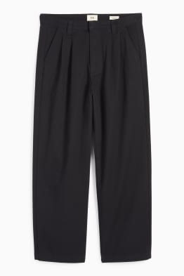 Chinosy - relaxed fit