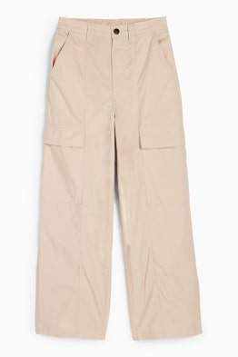 Pantaloni cargo