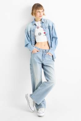 Baggy jeans - średni stan