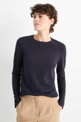 Maglione in filato lavorato a maglia fine