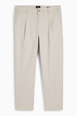 Chino - tapered fit