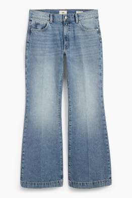 Wide Flared Jeans - średni stan