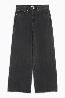 Wide leg jeans
