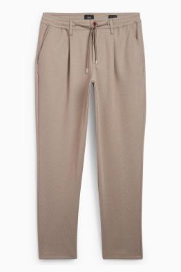Chinos - tapered fit