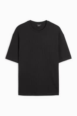 T-Shirt - Relaxed Fit - gerippt