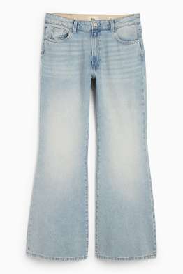 Wide Flared Jeans - średni stan