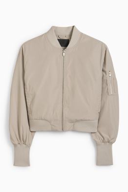 Kort bomberjack