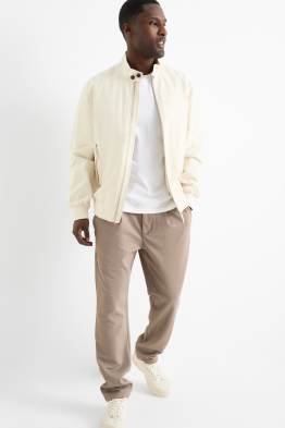 Chinos - tapered fit