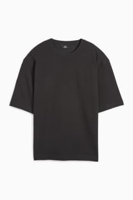 T-Shirt - Relaxed Fit - gerippt