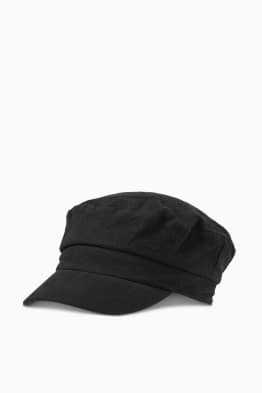 Boina amb visera
