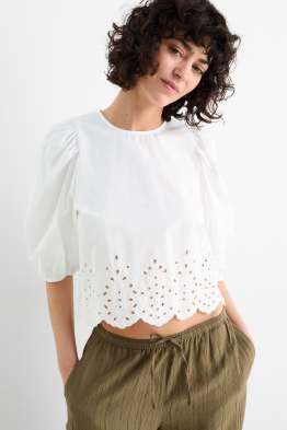 Blusa - bordado inglés