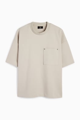 T-shirt - oversized