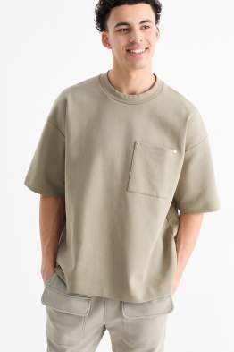 T-shirt - oversized