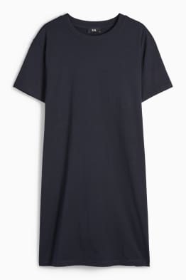 T-shirt dress