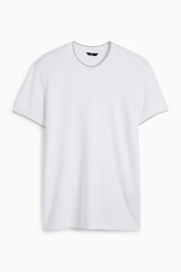 T-shirt - slim fit