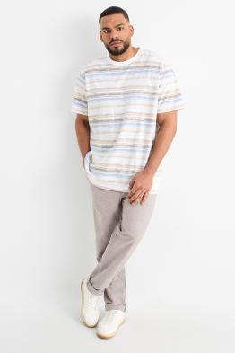 Chino - tapered fit