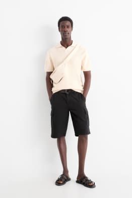 Shorts cargo con cintura