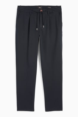 Chinos - tapered fit