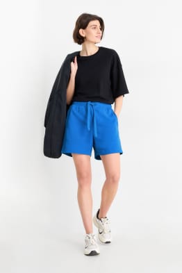Basic sweat shorts
