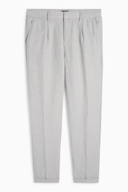 Chinos - tapered fit