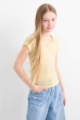 Short sleeve T-shirt