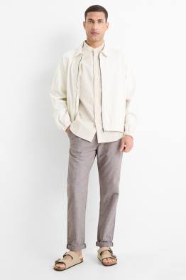 Chinos - tapered fit