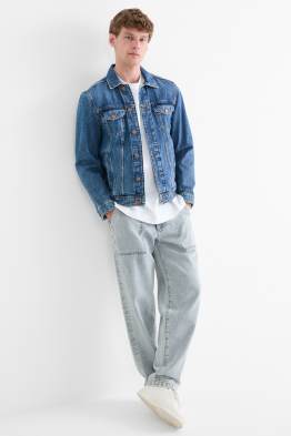 Regular jeans