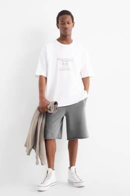 Sweatshorts