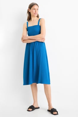 Robe Fit & Flare - texturé - smocké
