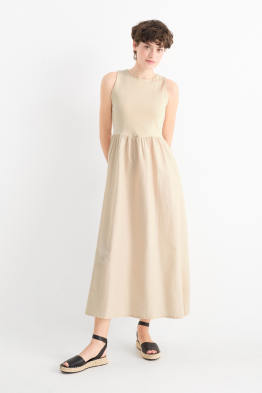 Fit & Flare Kleid