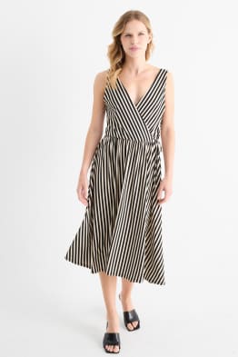 Vestit encreuat - de ratlles