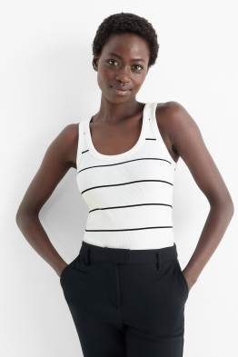 Set van 2 - basic top - geribd