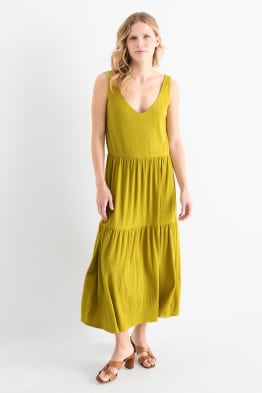 Rochie în A - structurată