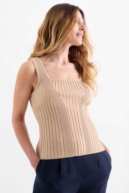 Knitted top - ribbed