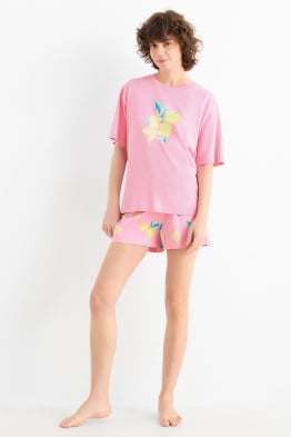 Short pyjamas