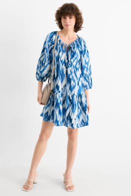 Robe de coupe évasée - à motif