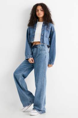 Jeans a gamba larga - vita media
