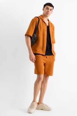 Shorts - strukturiert