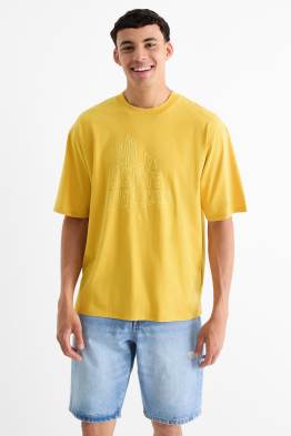 T-shirt - oversized