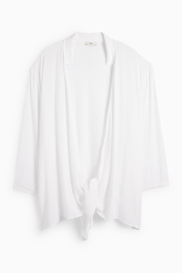 Blusa de playa con nudo