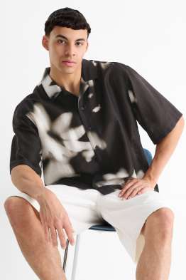 Shirt - relaxed fit - lapel collar - patterned