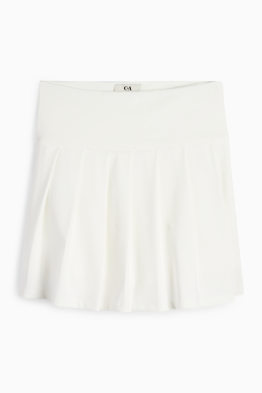 Skort