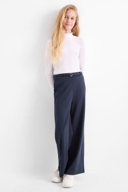 Stoffhose mit Gürtel