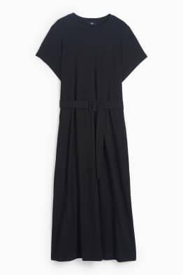 Vestito a t-shirt con cintura