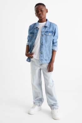 Loose Fit Jeans